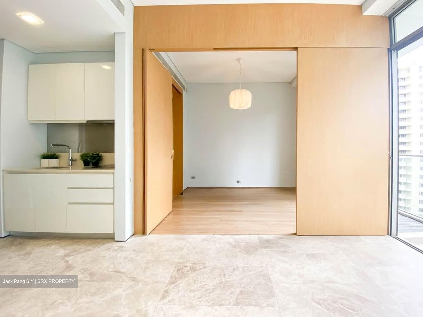 The Laurels (D9), Condominium #586145251